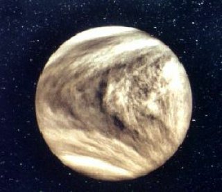 Venus.jpg (20021 bytes)